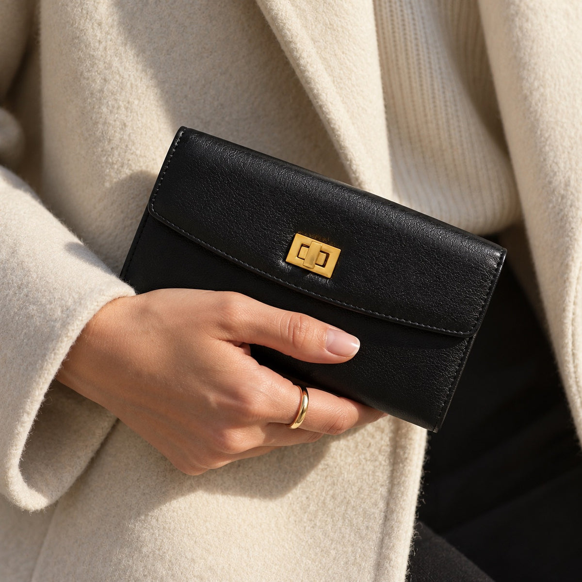 Wallets & Pouches